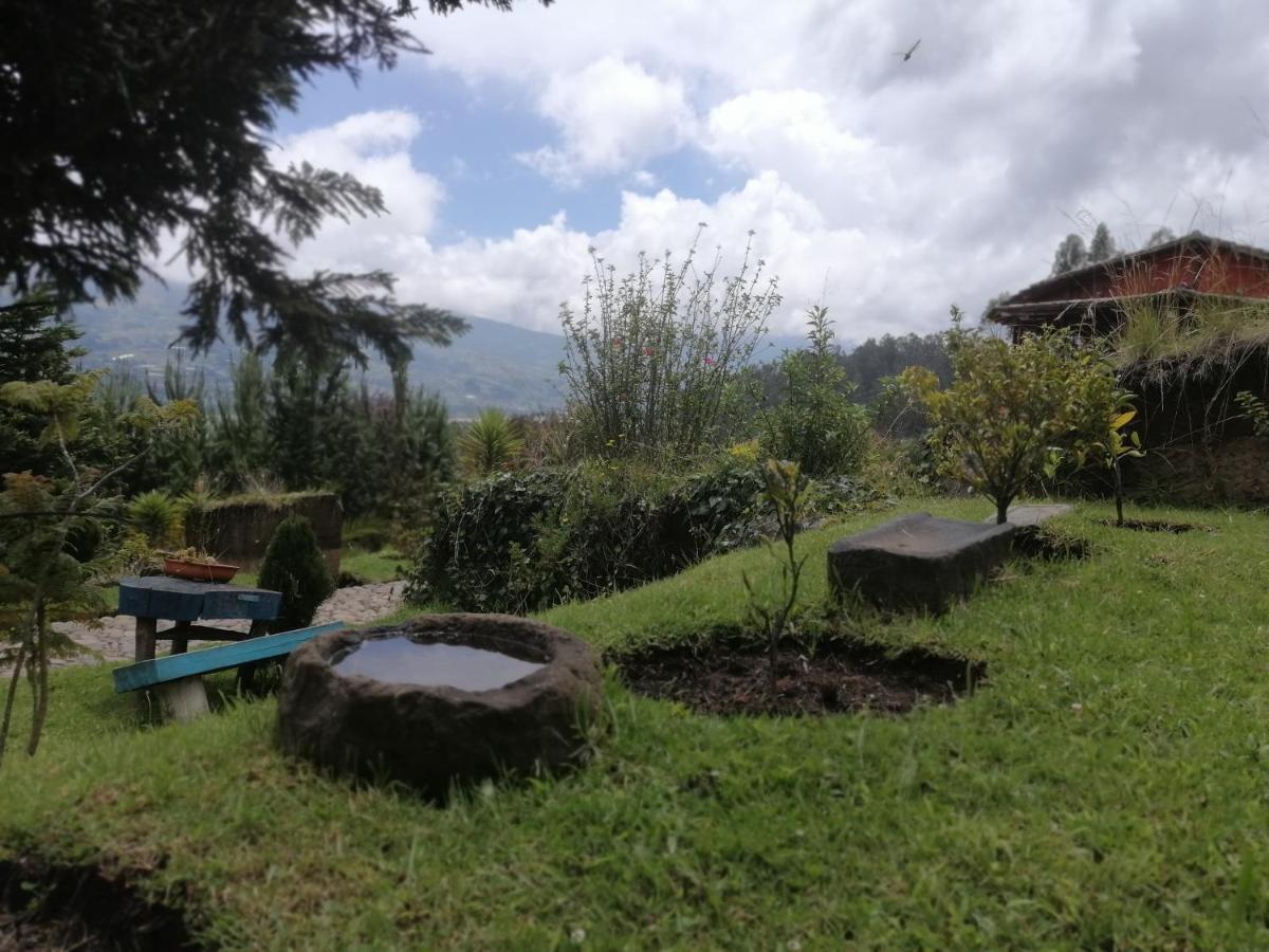 Samay Toa Hotel Otavalo Esterno foto