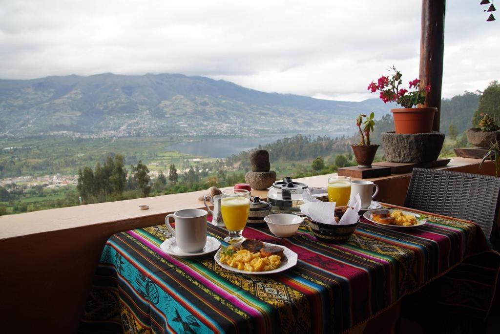Samay Toa Hotel Otavalo Esterno foto